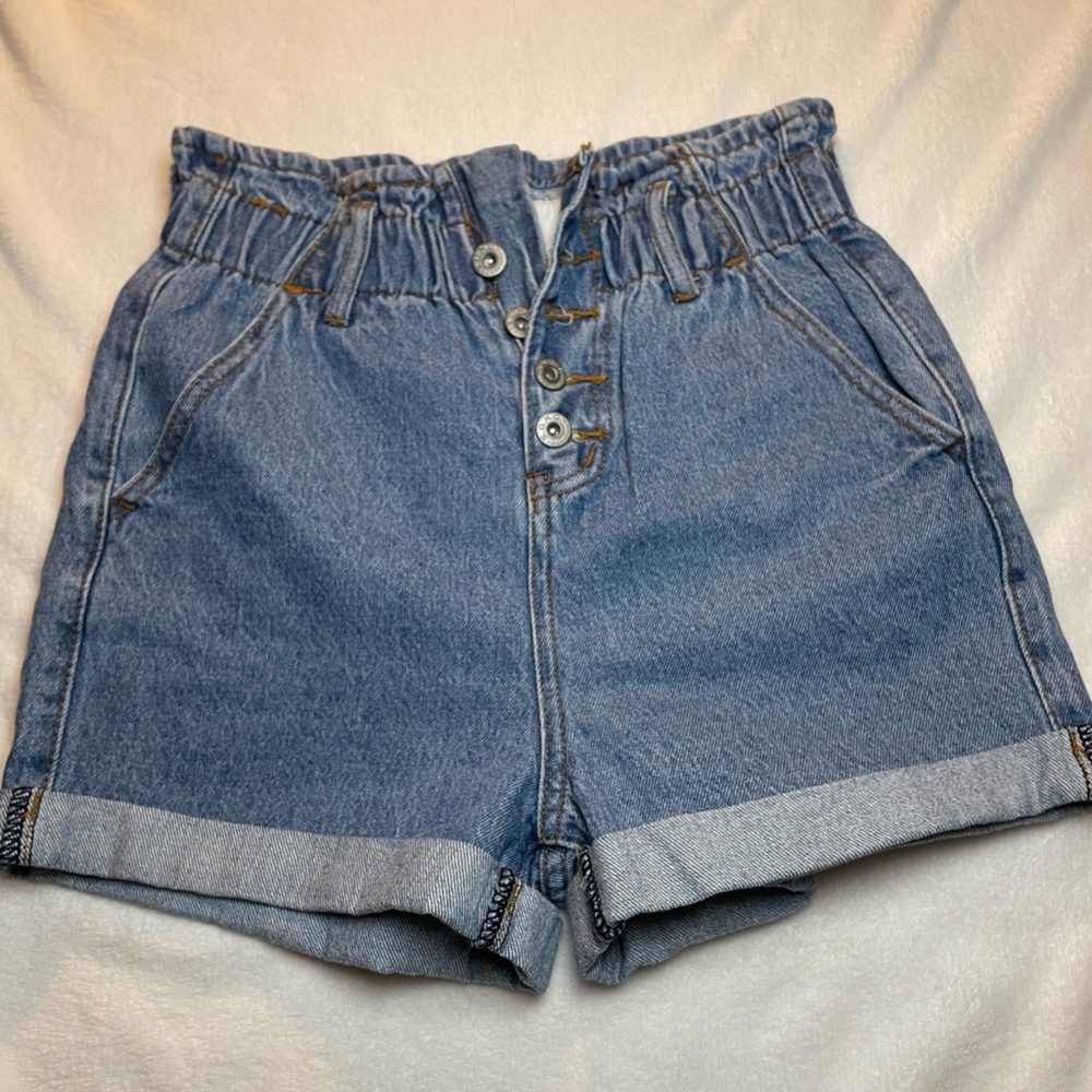 Paper bag shorts